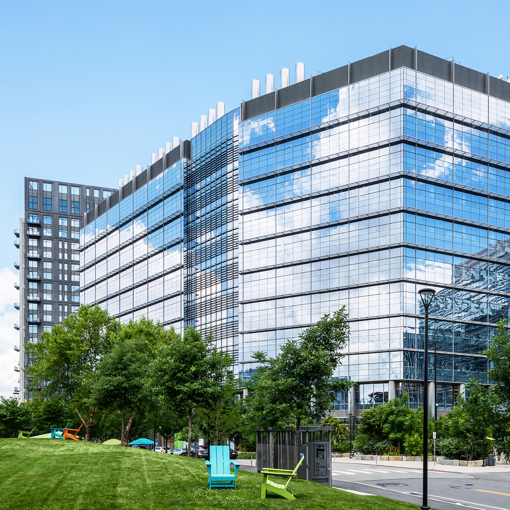 outside of Cambridge Crossing Site building